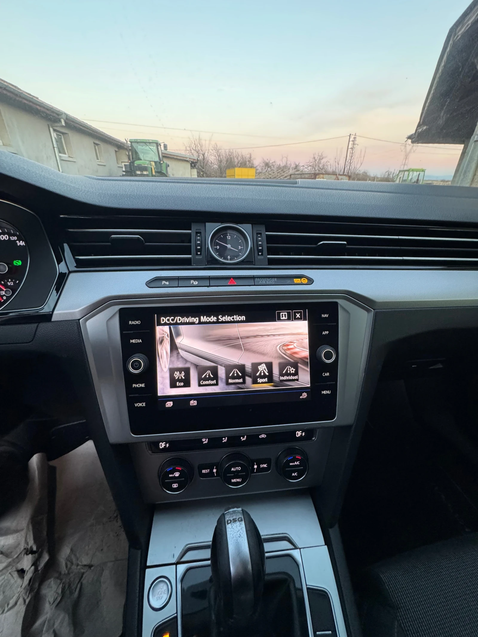 VW Passat Passat B8 2018 2.0TDI 150кс DSG - изображение 8