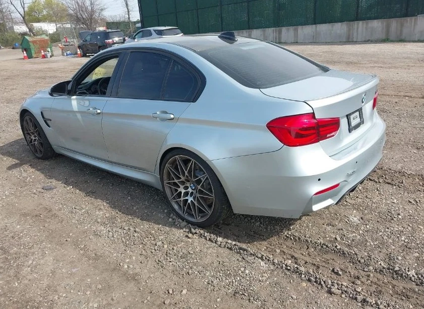 BMW M3 Carbon* Harman* ПОДГРЕВИ - изображение 7
