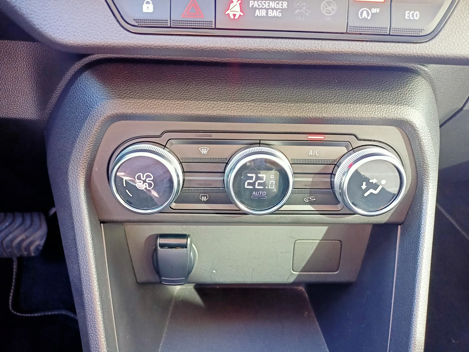 Dacia Logan 1900  , 1.0TCe  | Mobile.bg   11