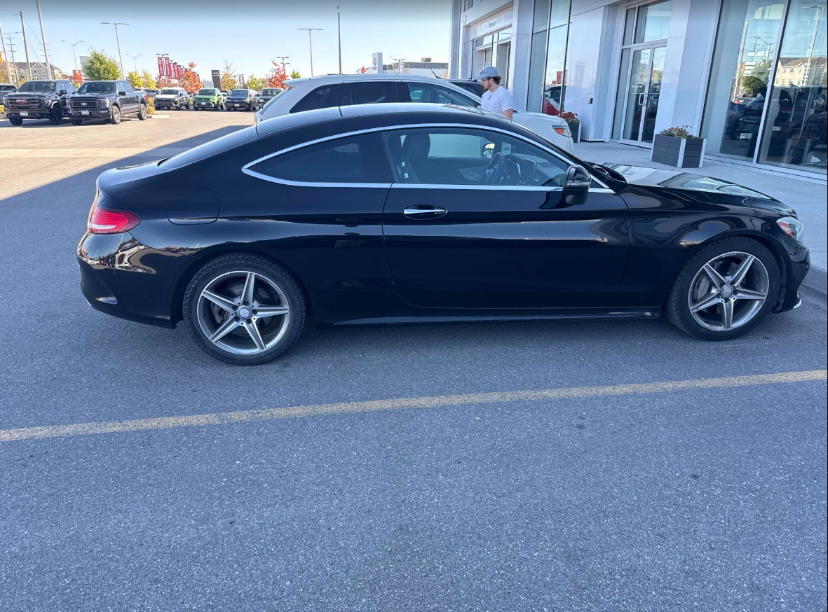 Mercedes-Benz C 300  - изображение 3