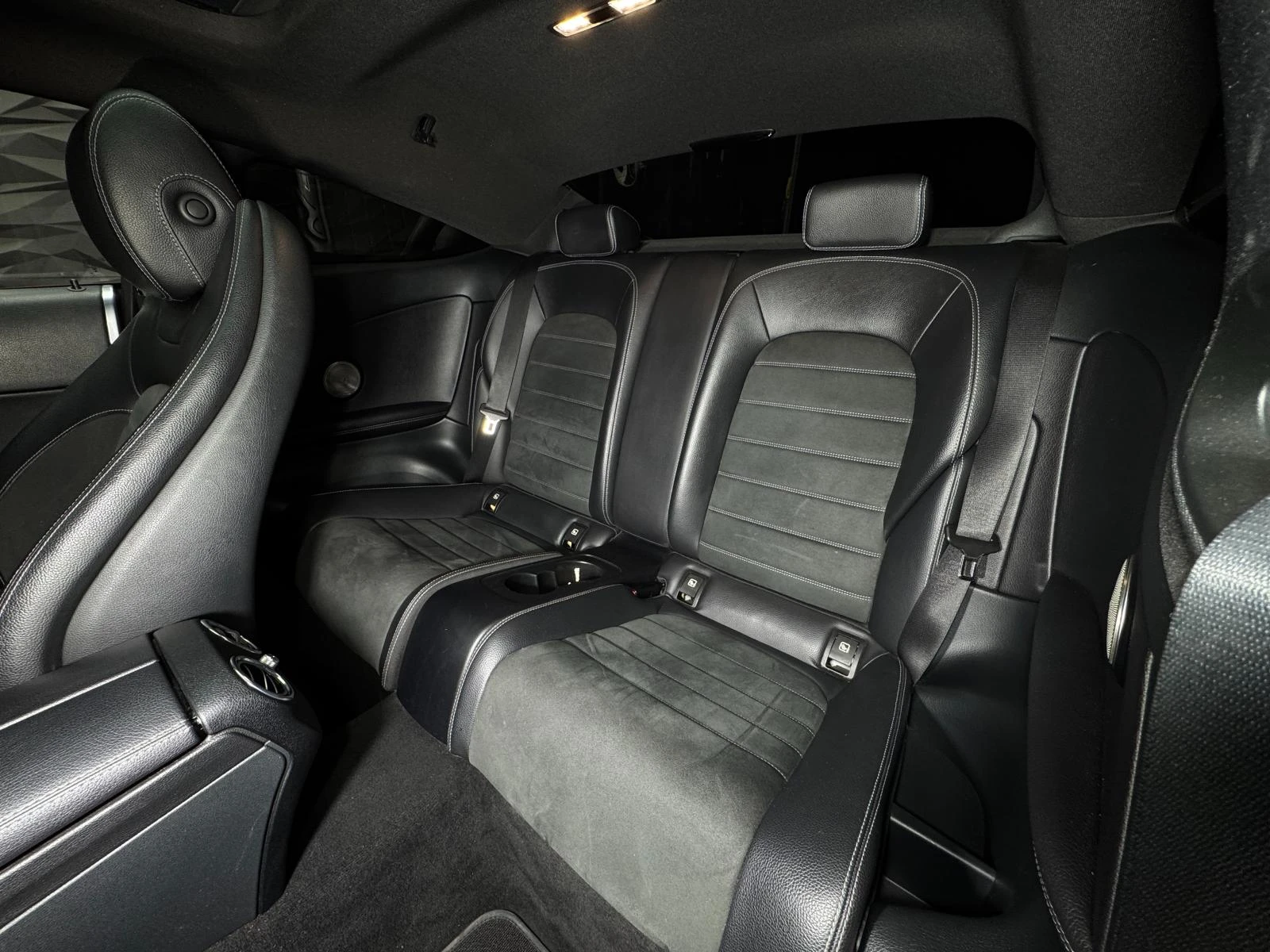 Mercedes-Benz C 250 AMG Line* Pano* Burmester* Camera - изображение 8