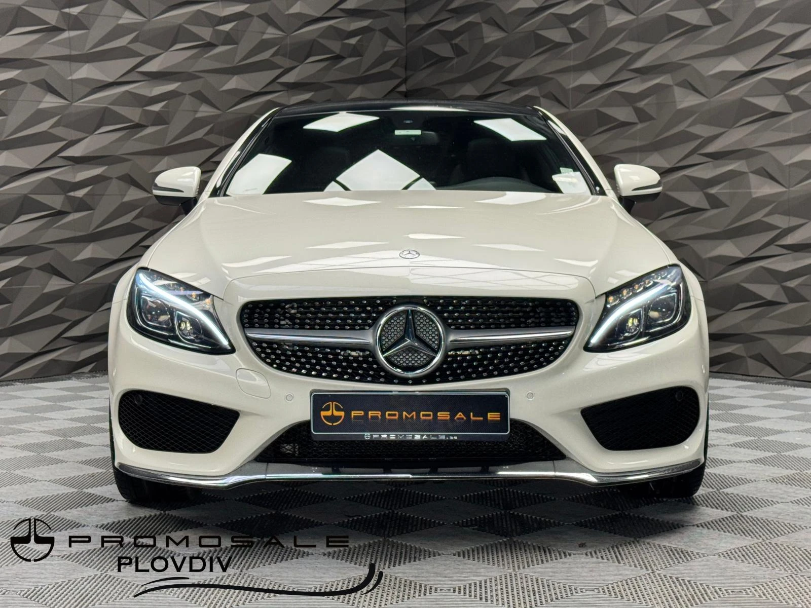 Mercedes-Benz C 250 AMG Line* Pano* Burmester* Camera - изображение 2