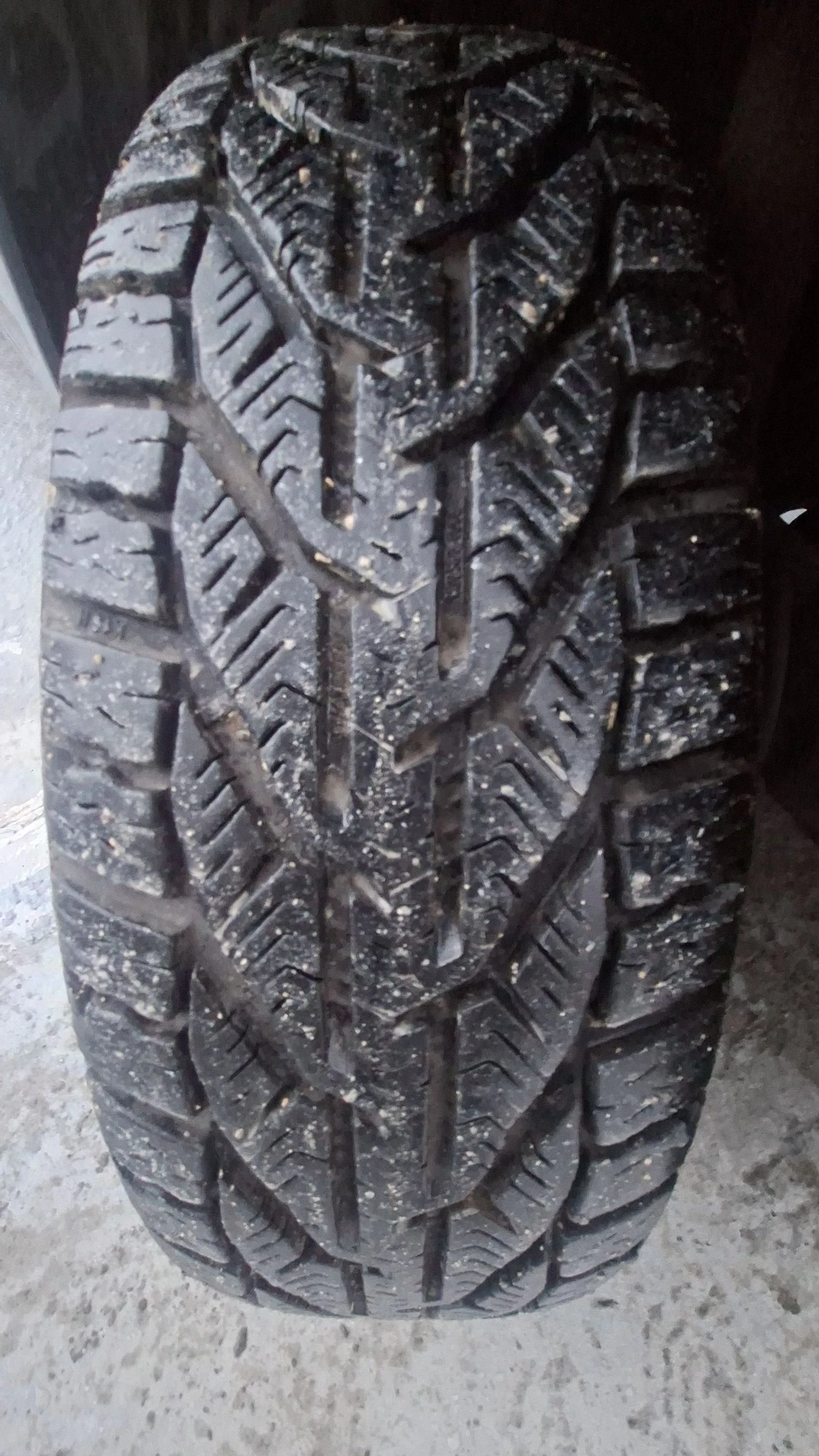 Renault Clio 1.2i 75к.с. - изображение 9