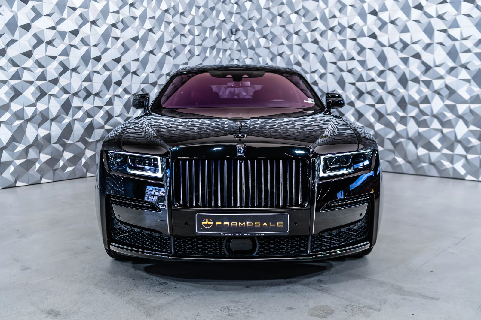 Rolls-Royce Ghost Black Badge Ghost * PROVENANCE*  - изображение 2