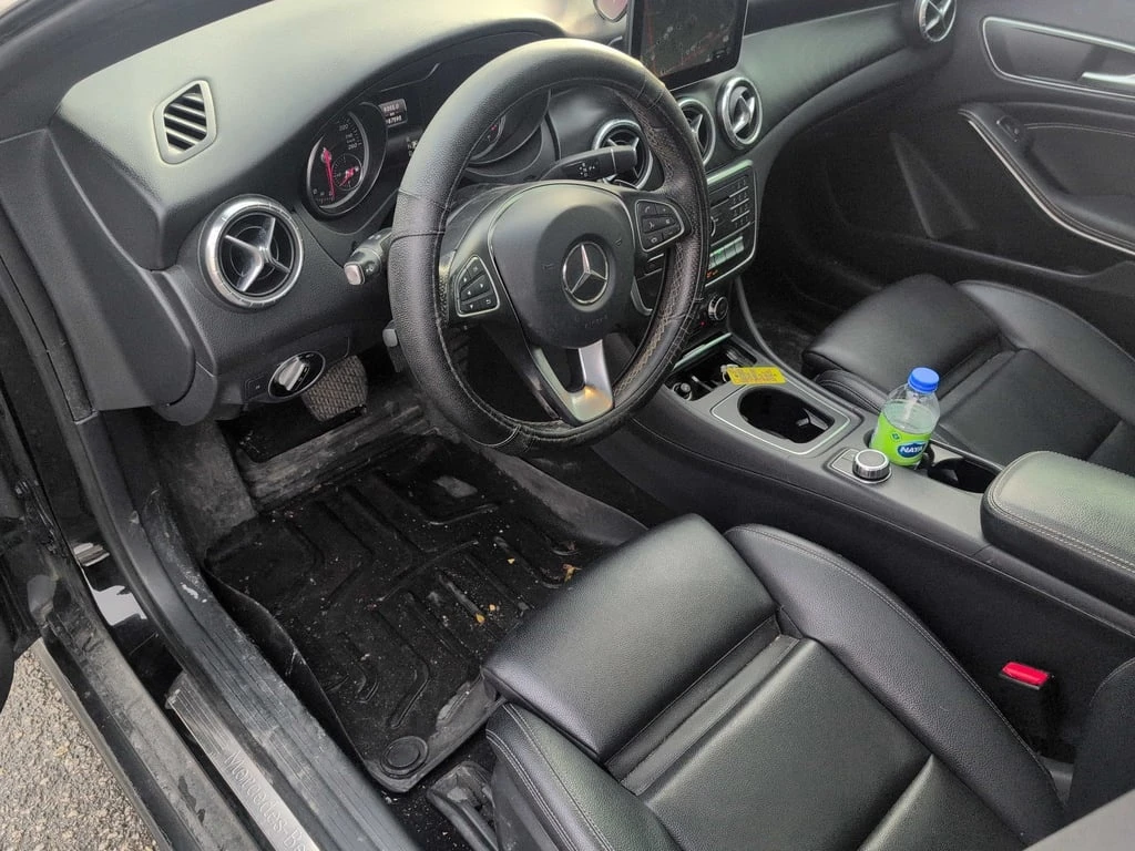 Mercedes-Benz CLA 250 4MATIC * ПАНОРАМА* ПОДГРЕВ* ДВА ЧИФТА ГУМИ/ДЖАНТИ* - изображение 7