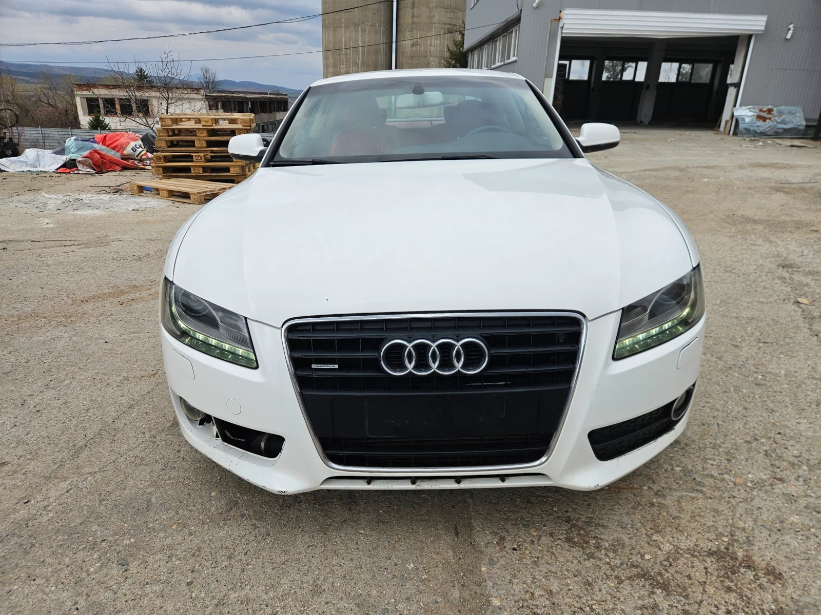 Audi A5 2.0dizel 170ks 2010god Quattro !!!, снимка 2 - Автомобили и джипове - 53921657