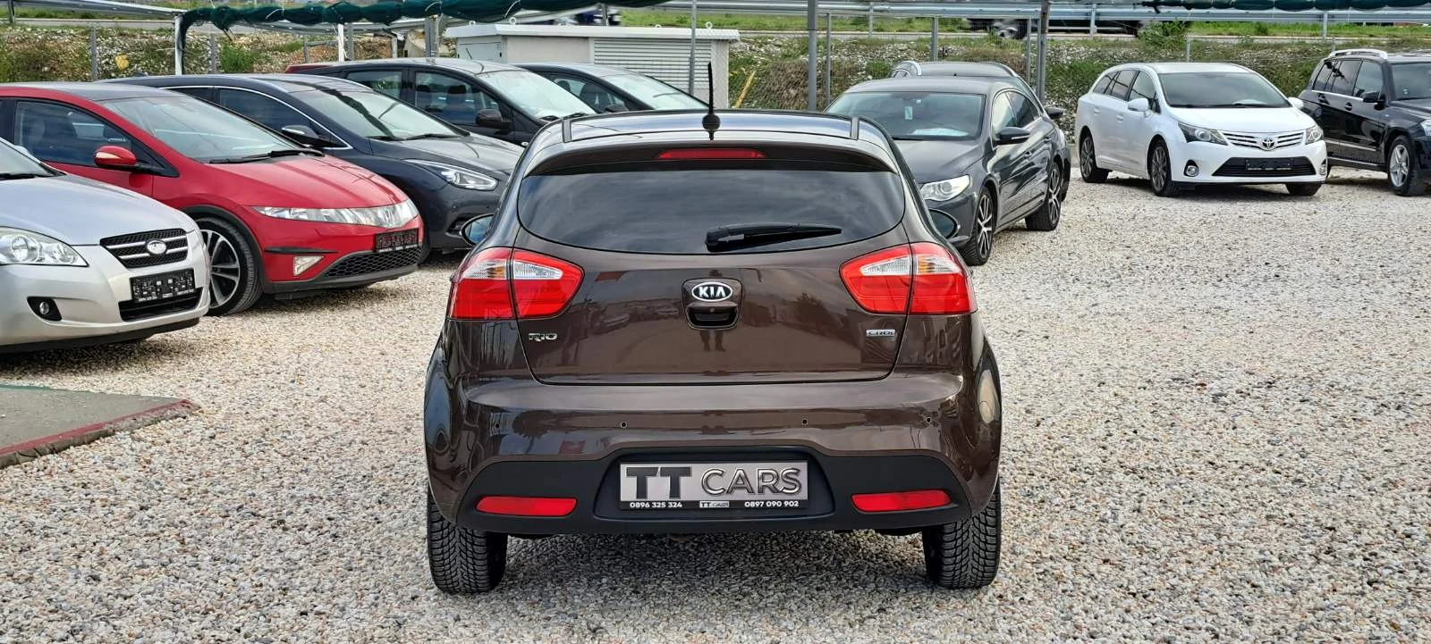 Kia Rio 1.4D Нави, Камера, Keyles, Подгрев, TОП Състояние, снимка 6 - Автомобили и джипове - 54159810