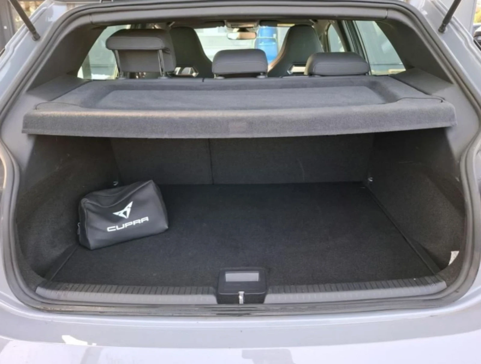 Cupra Born 62Kwh.150Kw.Led.Navi.ACC.Kamera, снимка 6 - Автомобили и джипове - 54211032