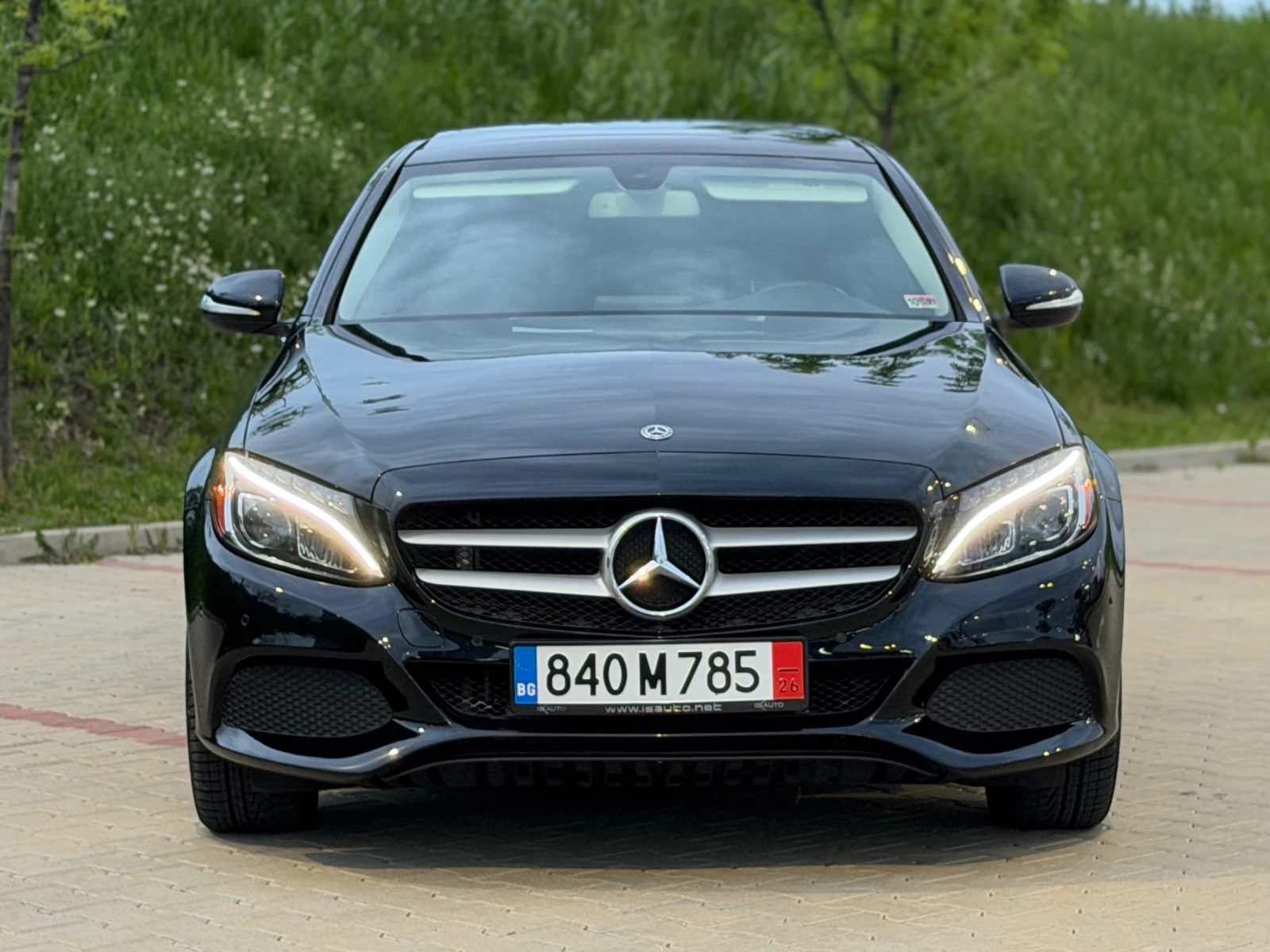 Mercedes-Benz C 300 4Matic/Burmester/Панорама/Камера/Blind Assist/Memo, снимка 2 - Автомобили и джипове - 54487791