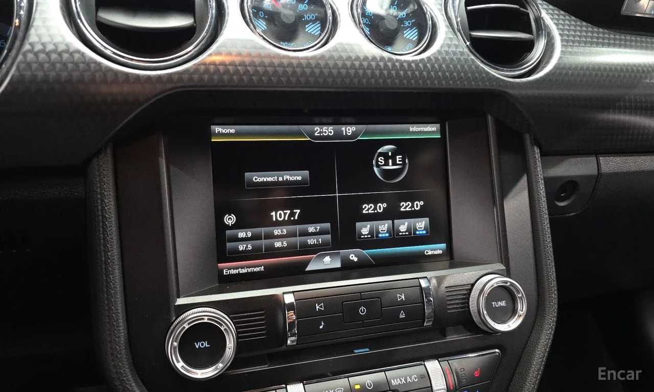 Ford Mustang 2.3* ECO* BOOST* ПОДГРЕВ* КАМЕРА* КЕЙЛЕС, снимка 8 - Автомобили и джипове - 54643937