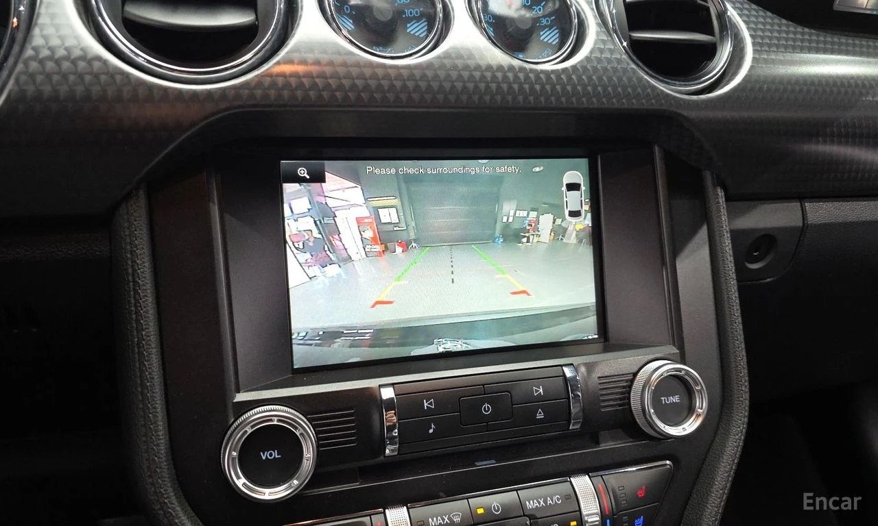 Ford Mustang 2.3* ECO* BOOST* ПОДГРЕВ* КАМЕРА* КЕЙЛЕС, снимка 9 - Автомобили и джипове - 54643937
