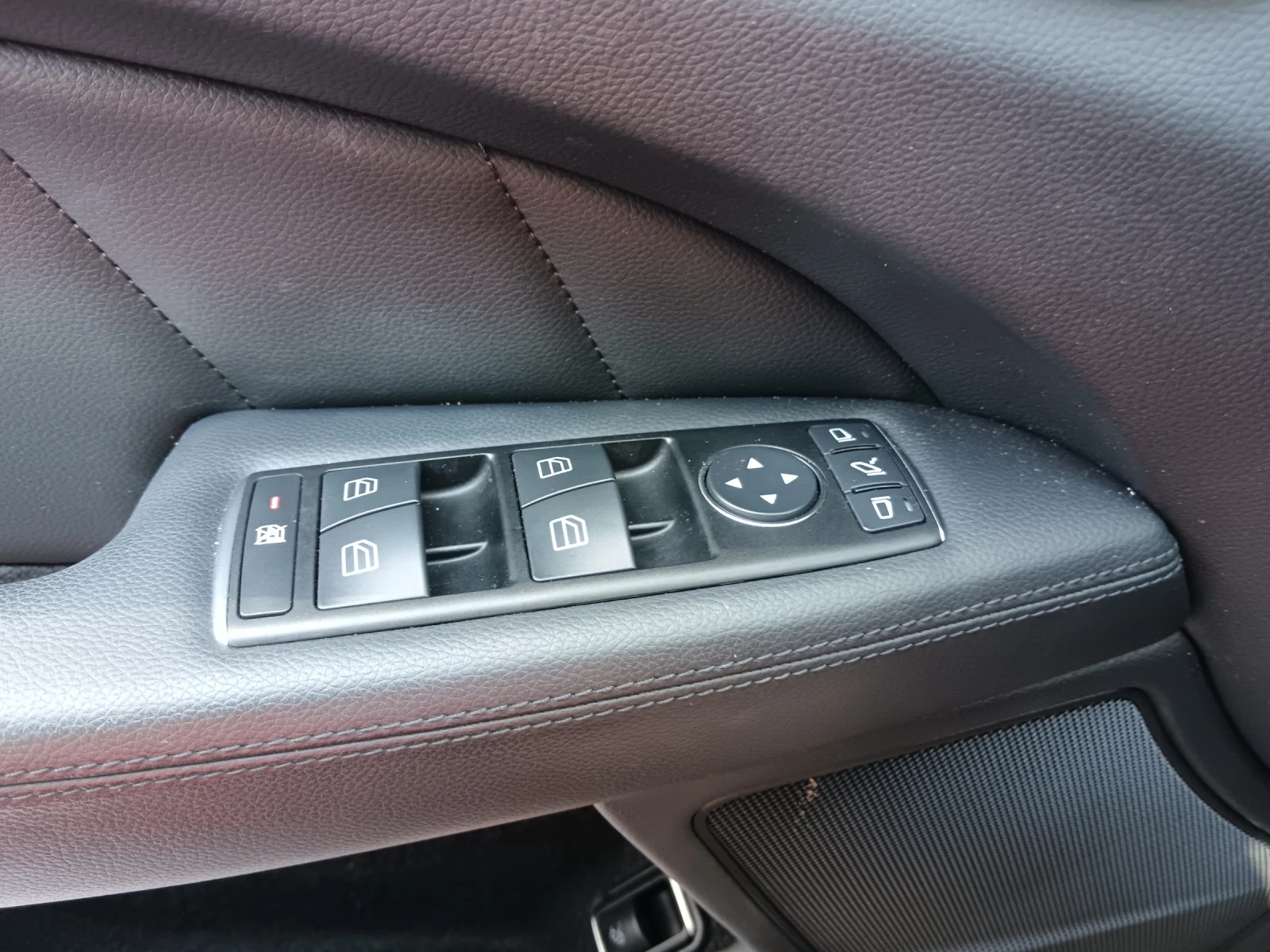 Mercedes-Benz CLS 250, снимка 10 - Автомобили и джипове - 55166307