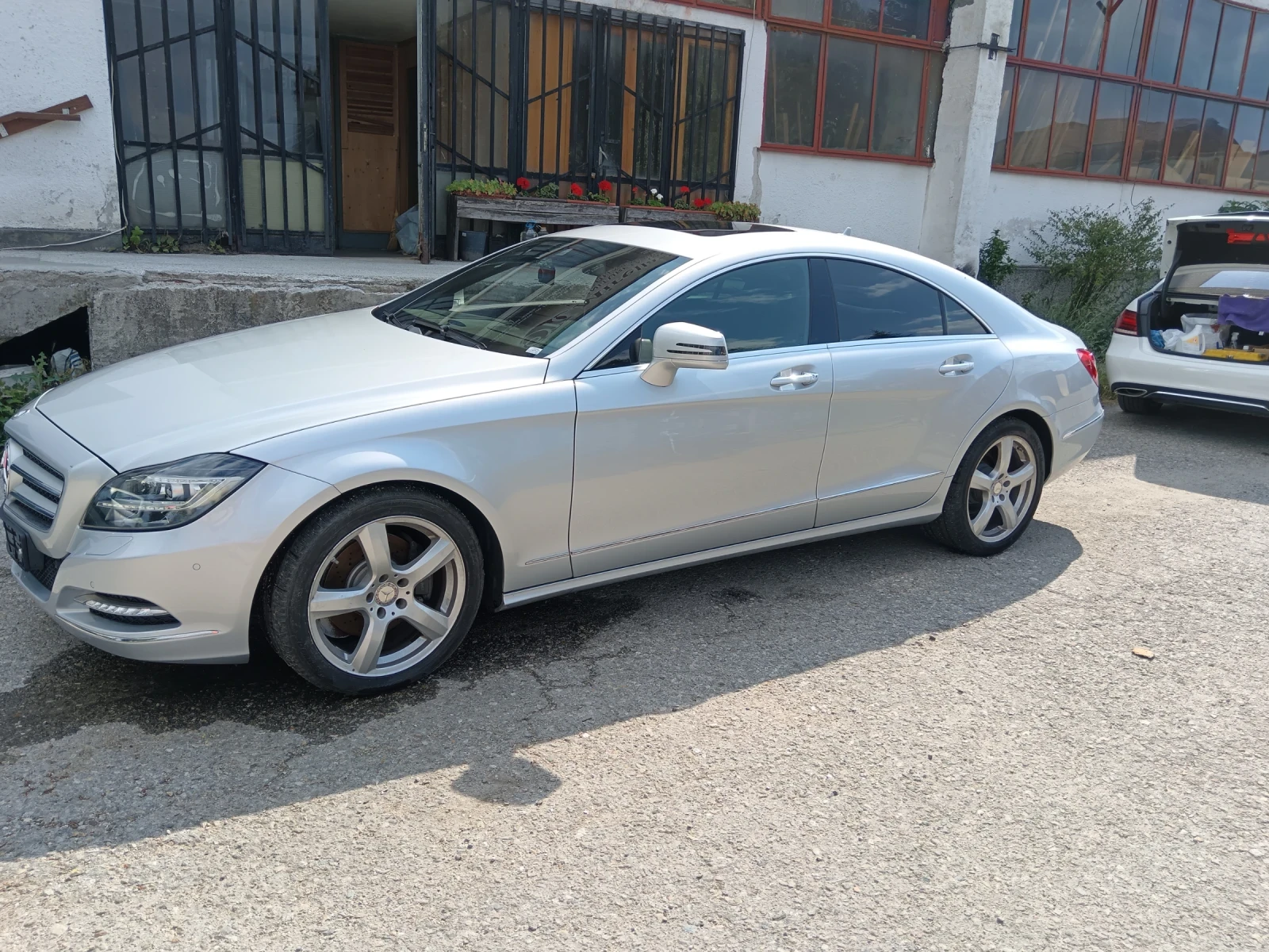 Mercedes-Benz CLS 250, снимка 16 - Автомобили и джипове - 55166307