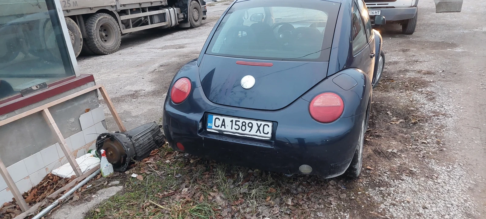 VW New beetle, снимка 2 - Автомобили и джипове - 55731815
