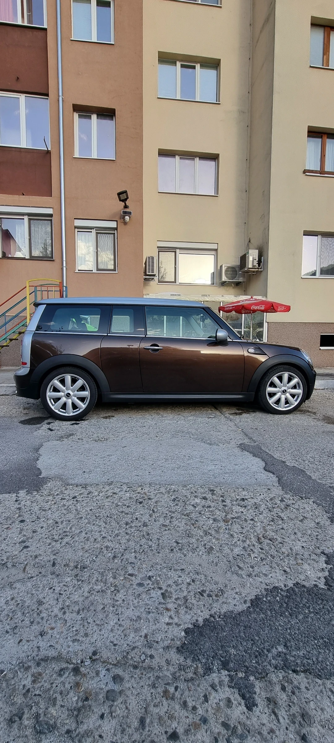 Mini Clubman 1.6 бензин
