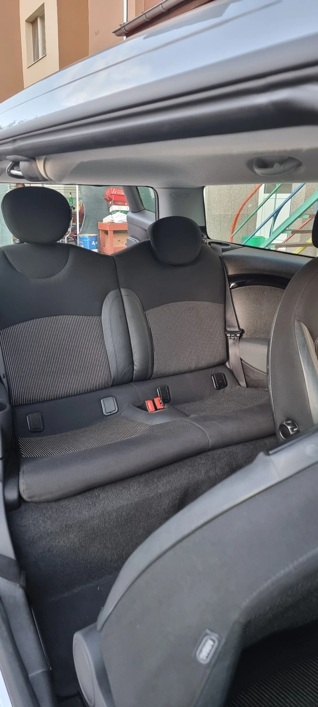 Mini Clubman 1.6 бензин, снимка 11 - Автомобили и джипове - 55754906