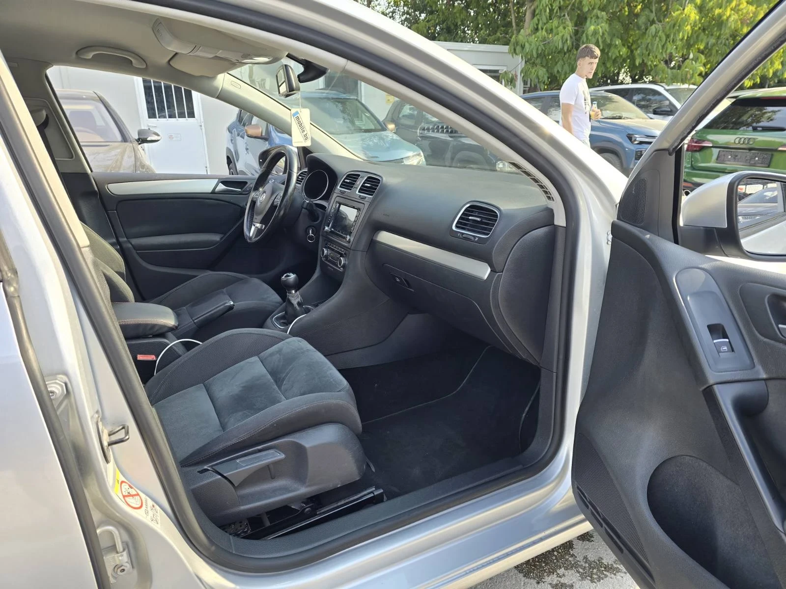 VW Golf Volkswagen Golf VI 2.0 TDI 110 к.с., снимка 13 - Автомобили и джипове - 55943220