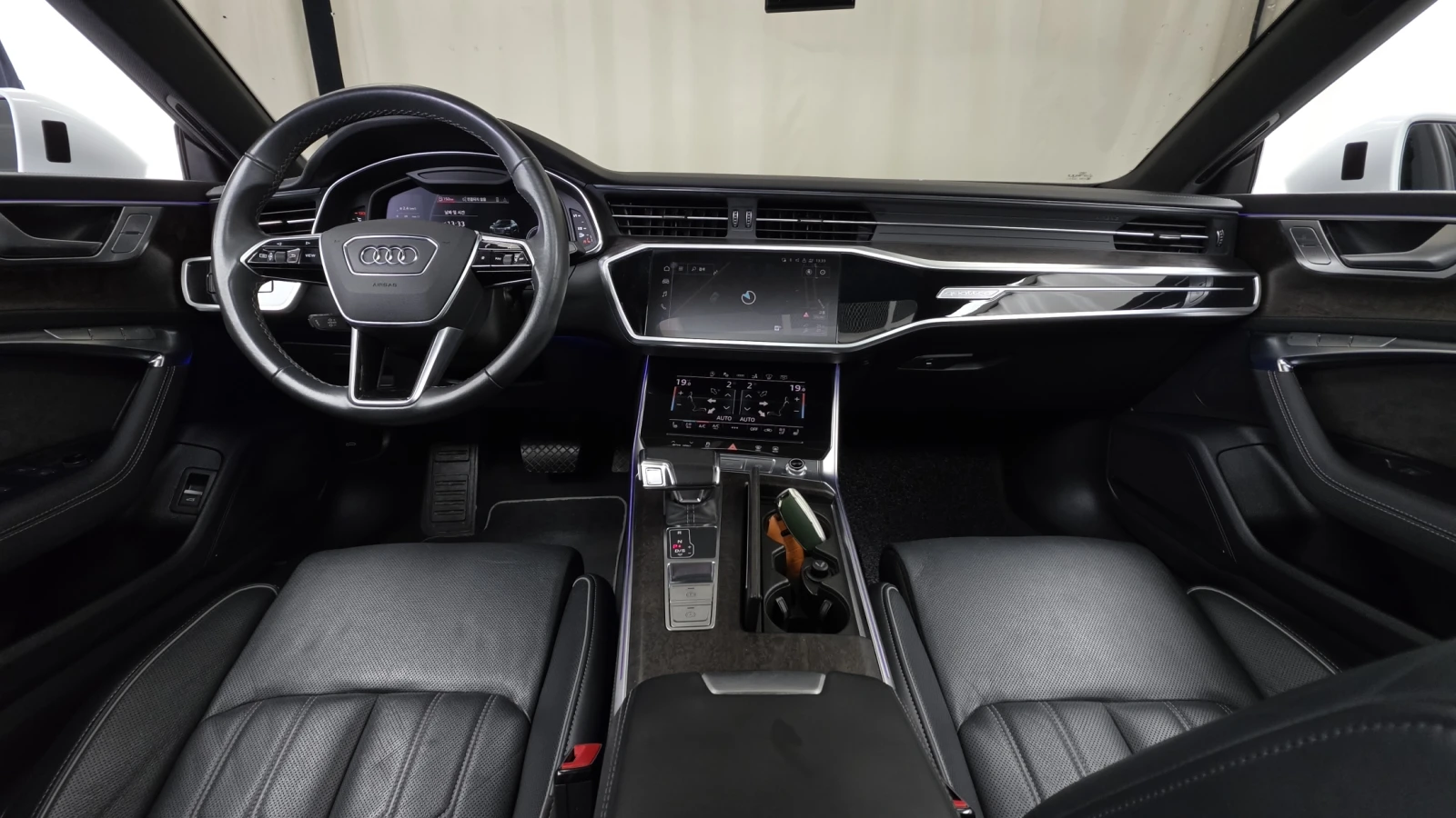 Audi A7 55 TFSI quattro* 360* HUD* МАСАЖ* КРАЙНА ЦЕНА, снимка 7 - Автомобили и джипове - 55984059