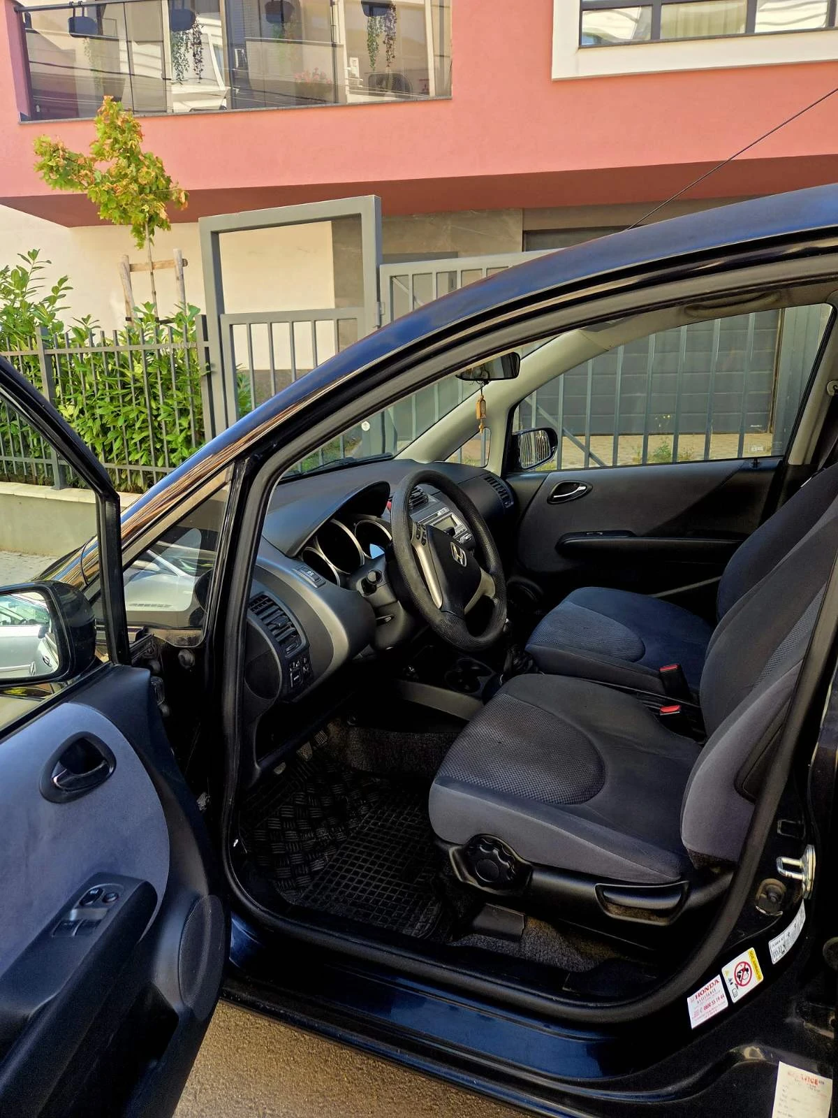 Honda Jazz, снимка 9 - Автомобили и джипове - 56066082