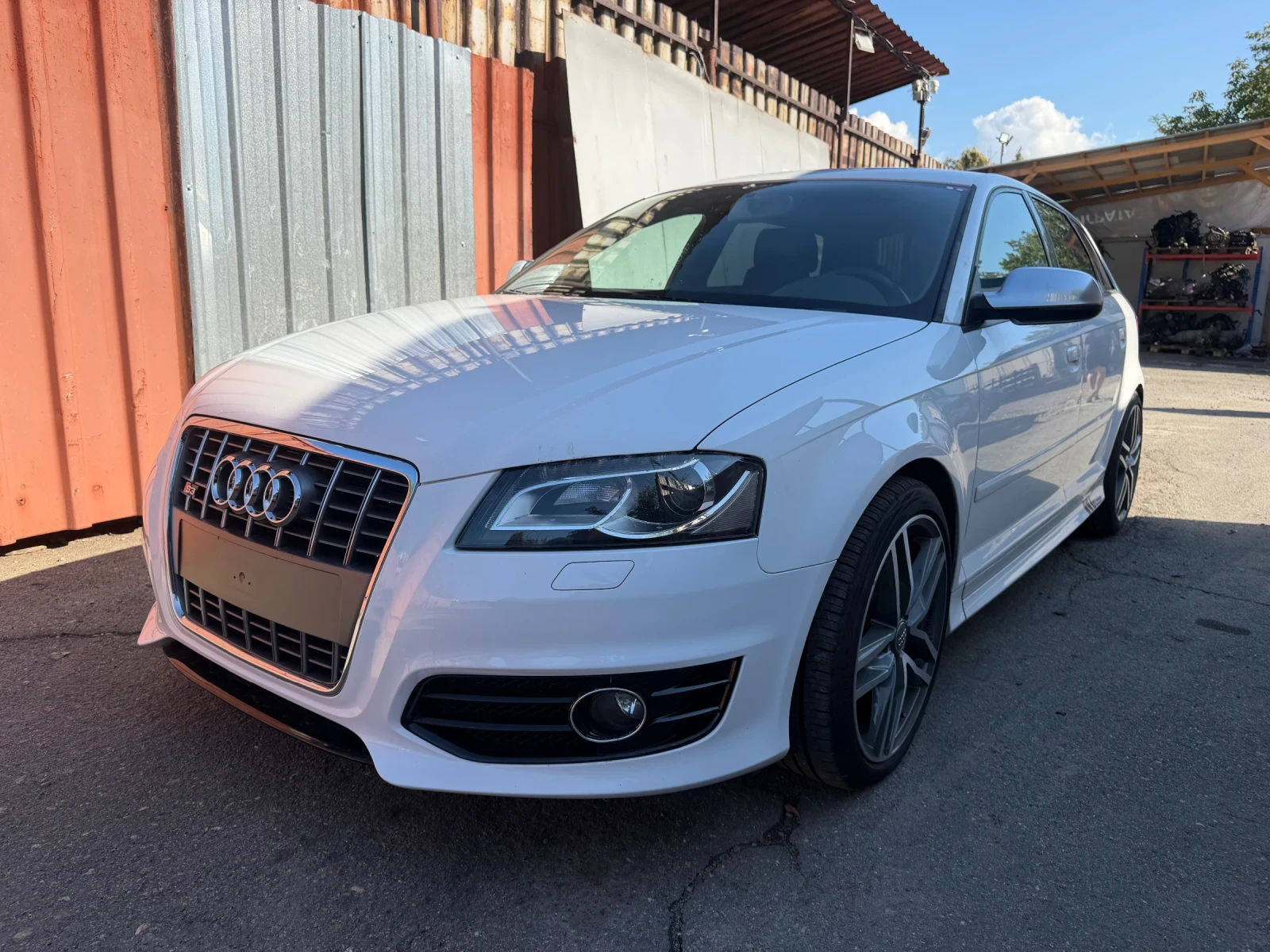 Audi S3 2.0 тфси DSG 4x4