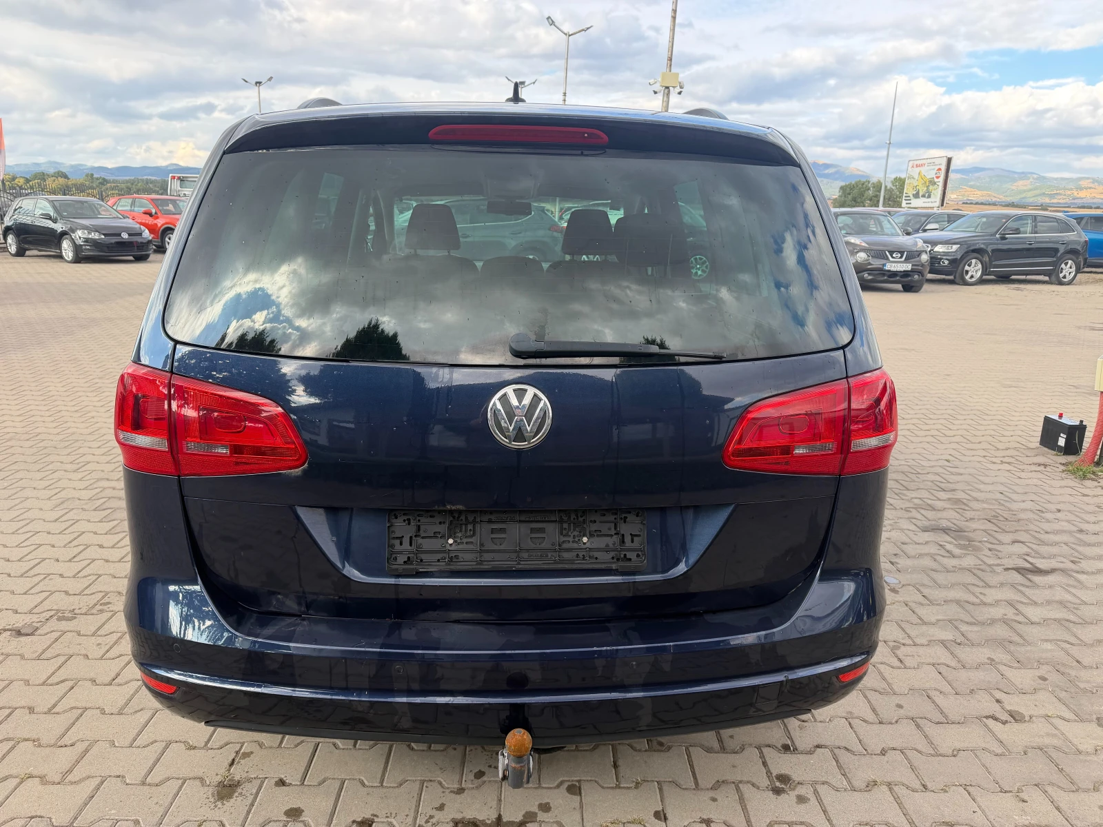VW Sharan 2.0TDI 4MOTION NAVI/KOJA EURO 5, снимка 7 - Автомобили и джипове - 56199430