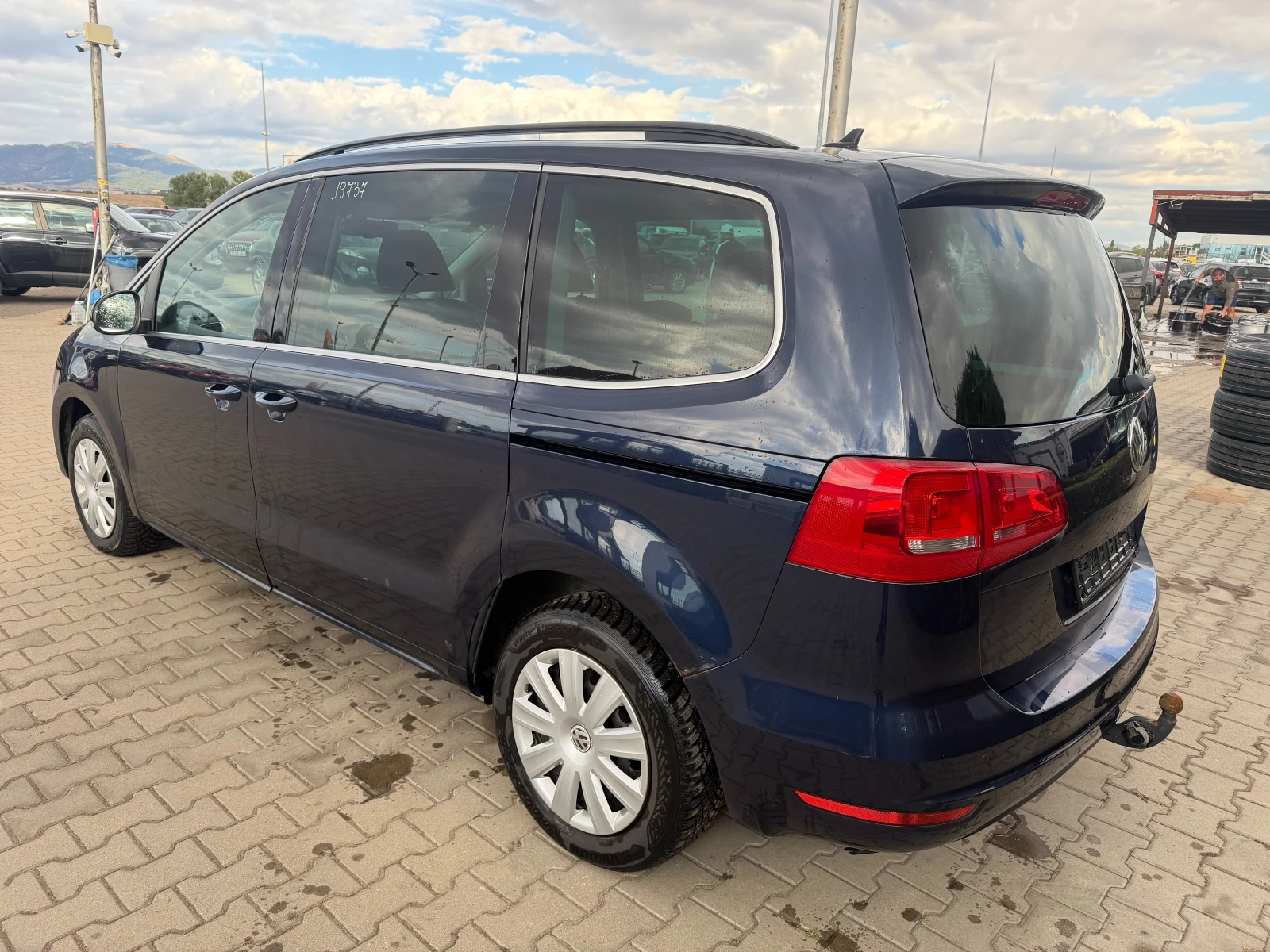 VW Sharan 2.0TDI 4MOTION NAVI/KOJA EURO 5, снимка 8 - Автомобили и джипове - 56199430