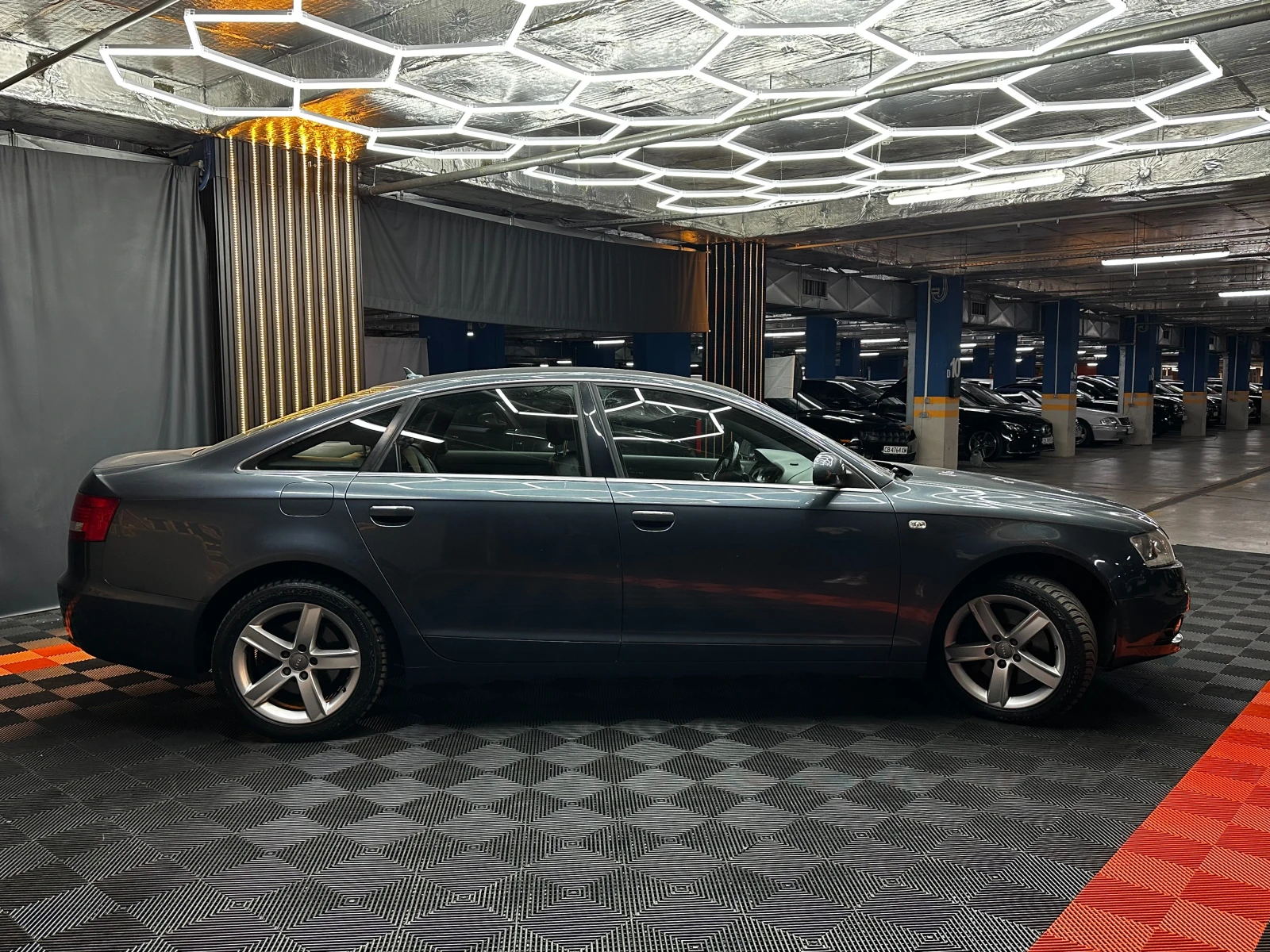 Audi A6 3.0d 233 к.с./quattro , снимка 4 - Автомобили и джипове - 56393210