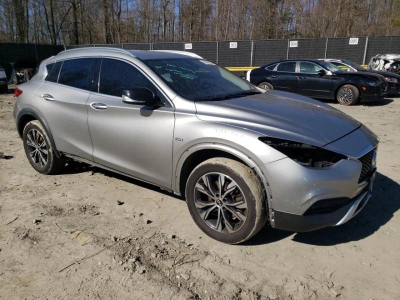 Infiniti QX30 Luxury, снимка 4 - Автомобили и джипове - 47875289