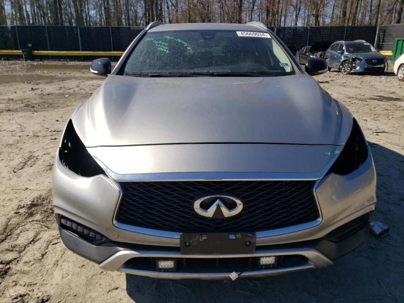 Infiniti QX30 Luxury, снимка 5 - Автомобили и джипове - 47875289