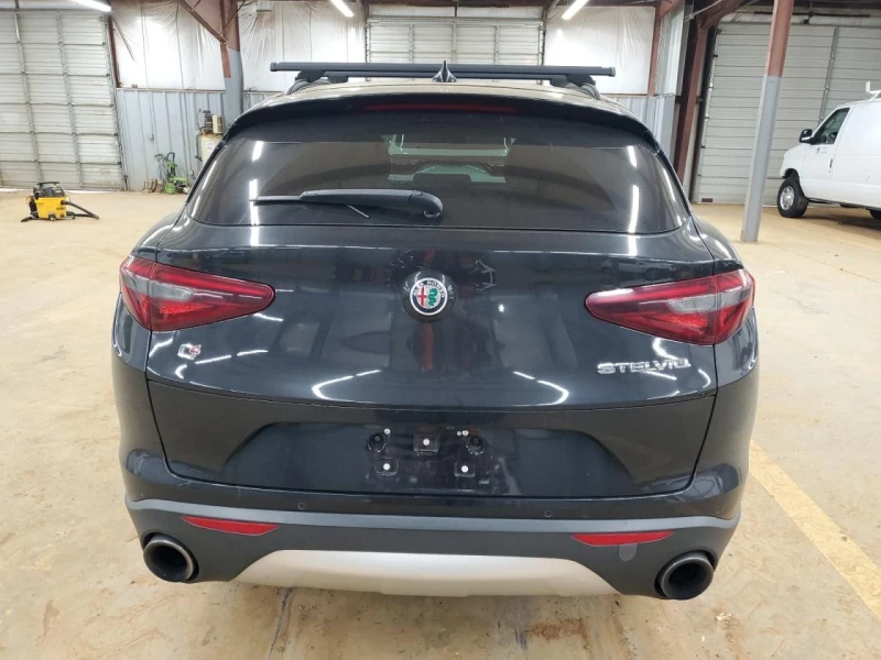 Alfa Romeo Stelvio, снимка 6 - Автомобили и джипове - 49592256