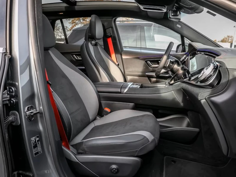 Mercedes-Benz EQE 4M / AMG / PANO / CAMERA/, снимка 8 - Автомобили и джипове - 52488849