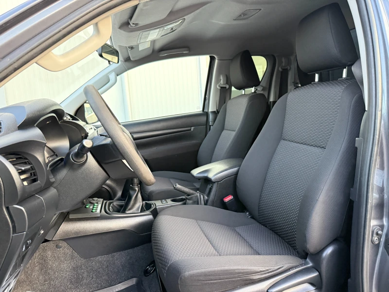 Toyota Hilux N1, снимка 11 - Автомобили и джипове - 52727207