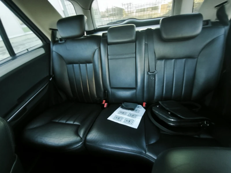 Mercedes-Benz ML 350, снимка 11 - Автомобили и джипове - 52732766