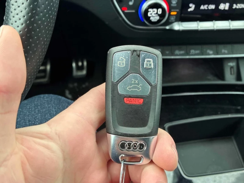 Audi Q5 2022 SPORTBACK S LINE * ДИСТРОНИК* 360* ПАНОРАМА* , снимка 12 - Автомобили и джипове - 52750159