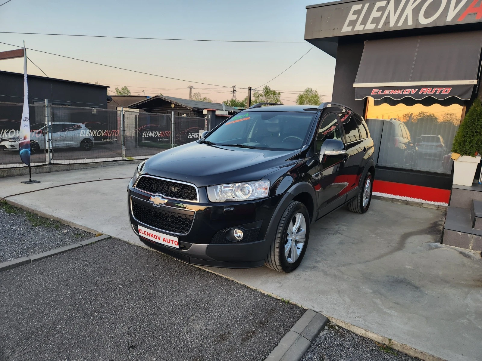 Chevrolet Captiva 2.4i-167к.с-4x4-АВТОМАТИК-НАВИГАЦИЯ-7м-ШВЕЙЦАРИЯ - изображение 3