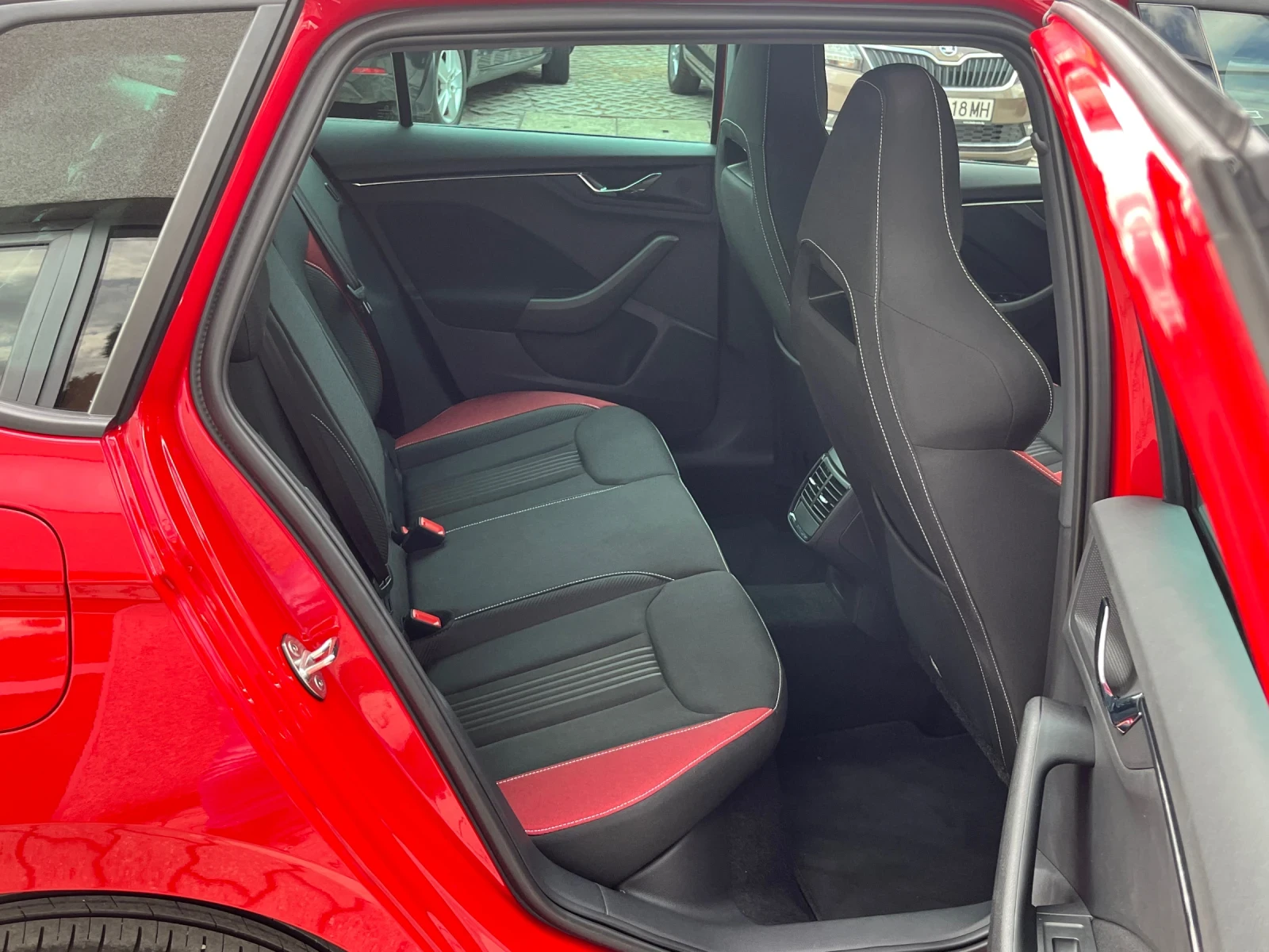 Skoda Kamiq 1.5 TSI MONTE CARLO - изображение 9