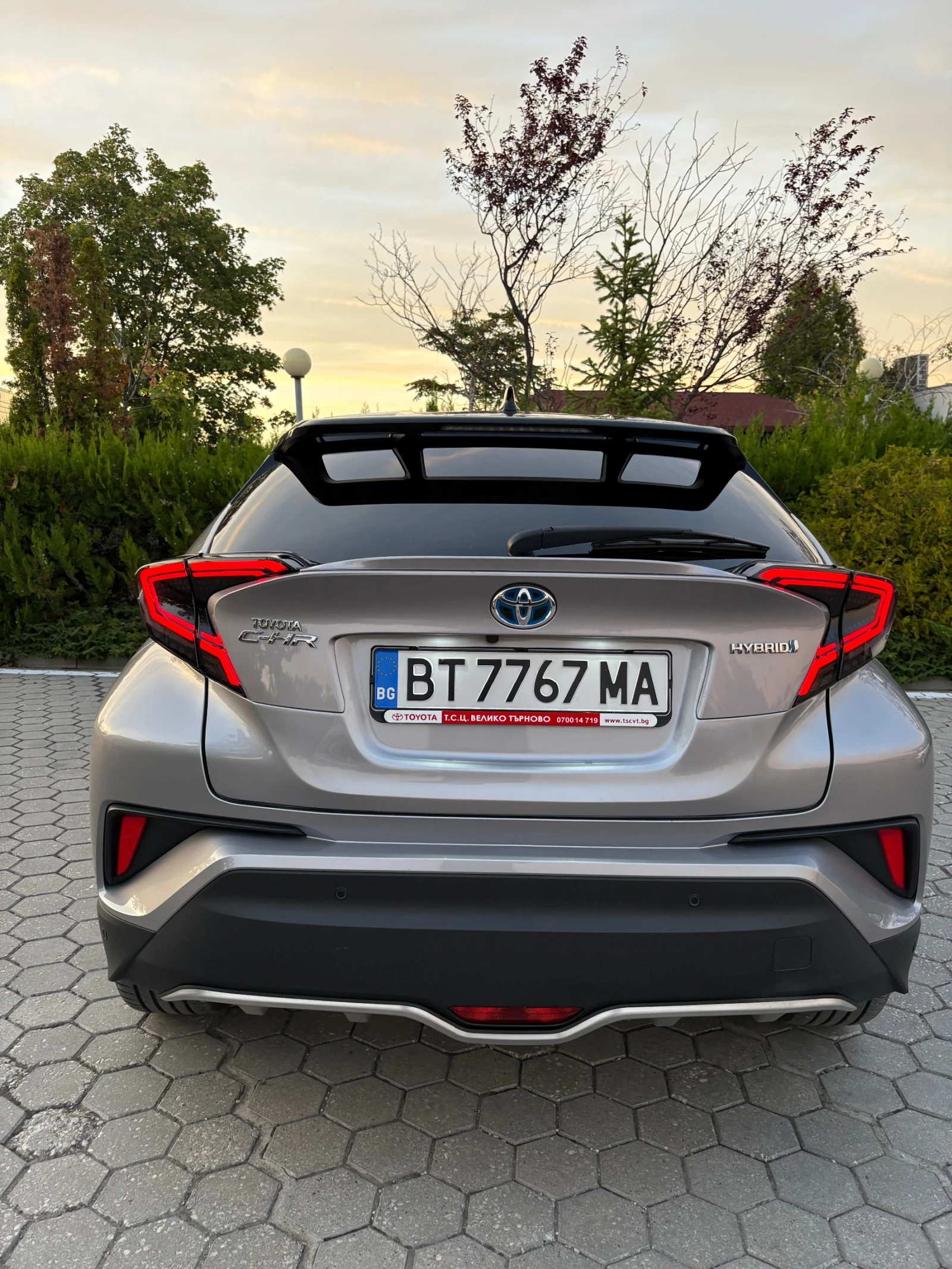 Toyota C-HR 1.8 hybrid - изображение 9