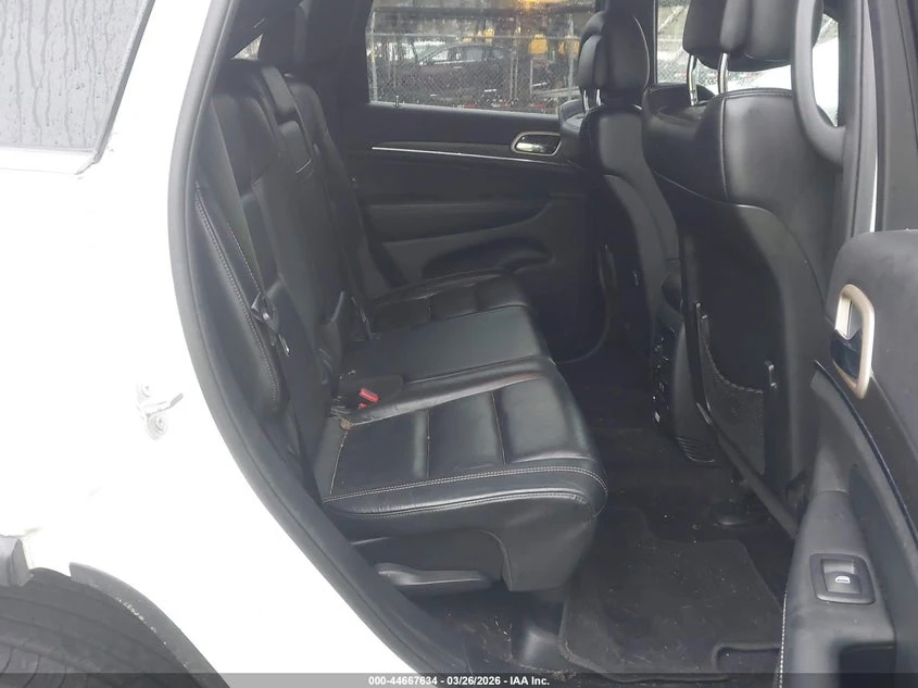 Jeep Grand cherokee 3.6l Limited 4X4, снимка 8 - Автомобили и джипове - 54366926