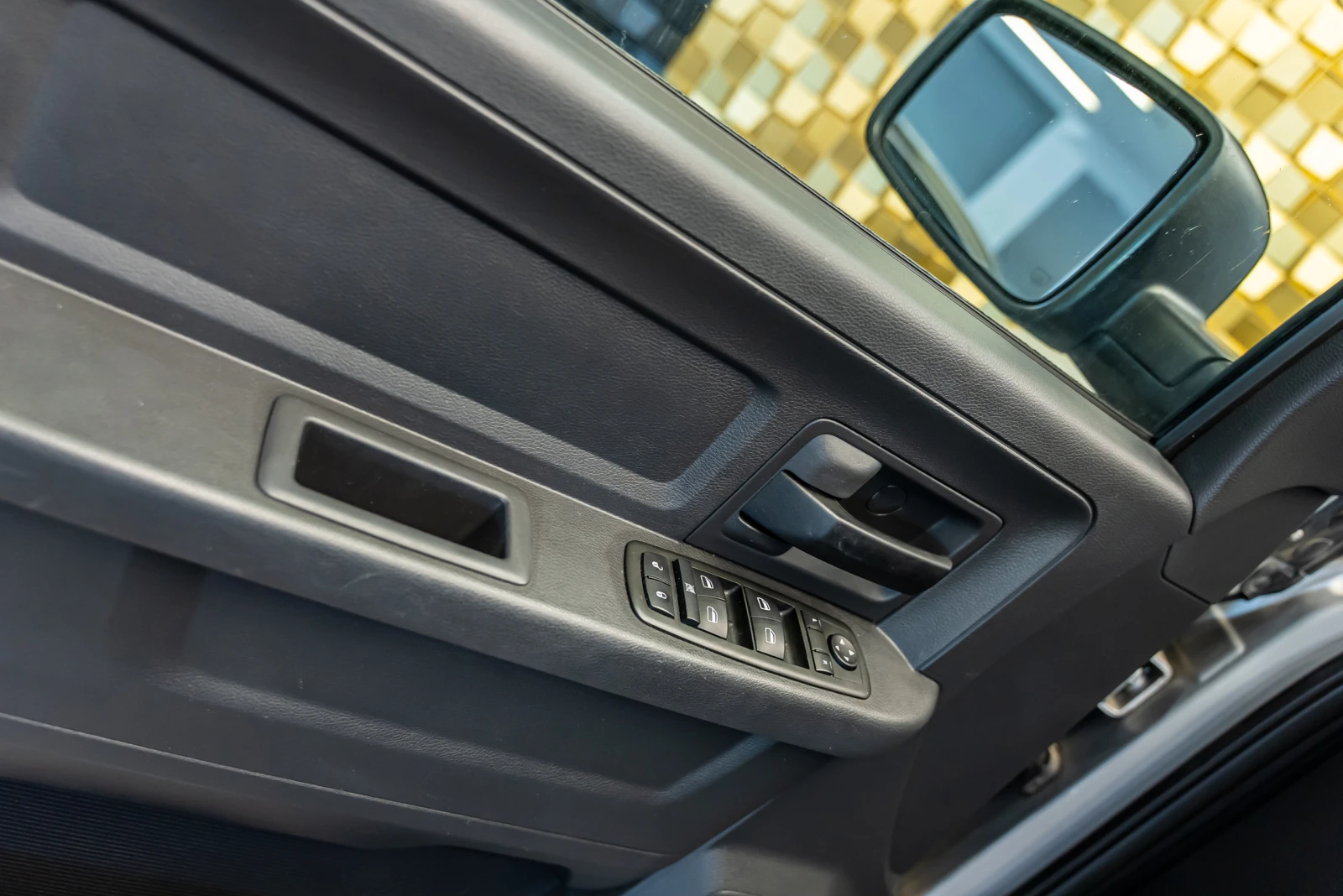 Dodge RAM 1500, снимка 8 - Автомобили и джипове - 54407876