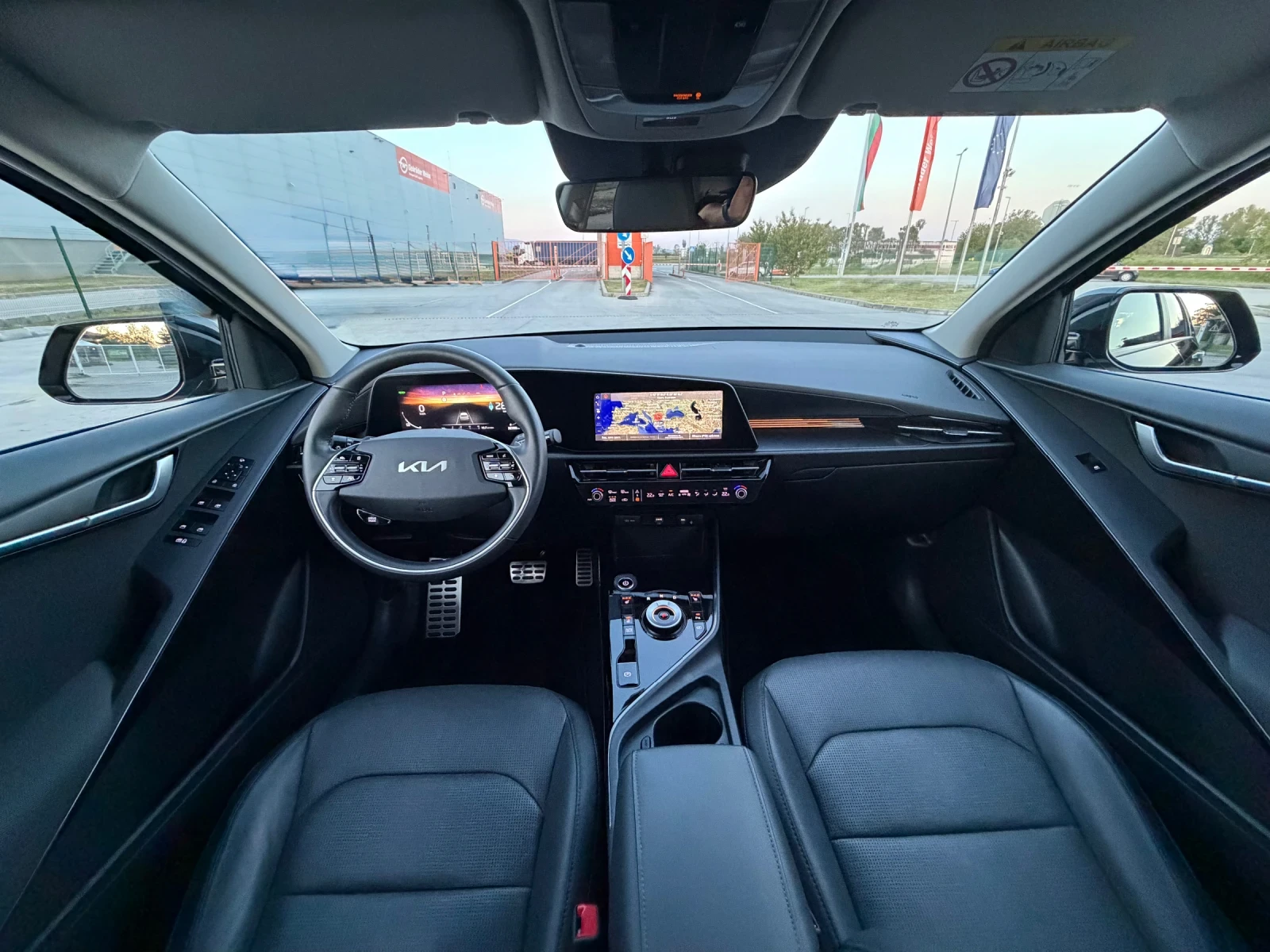 Kia Niro Germany Гаранционна, снимка 10 - Автомобили и джипове - 54563317