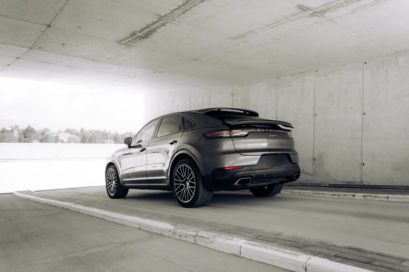 Porsche Cayenne Porsche Cayenne/SportChrono/Distronic/bose/панорам, снимка 8 - Автомобили и джипове - 54708577
