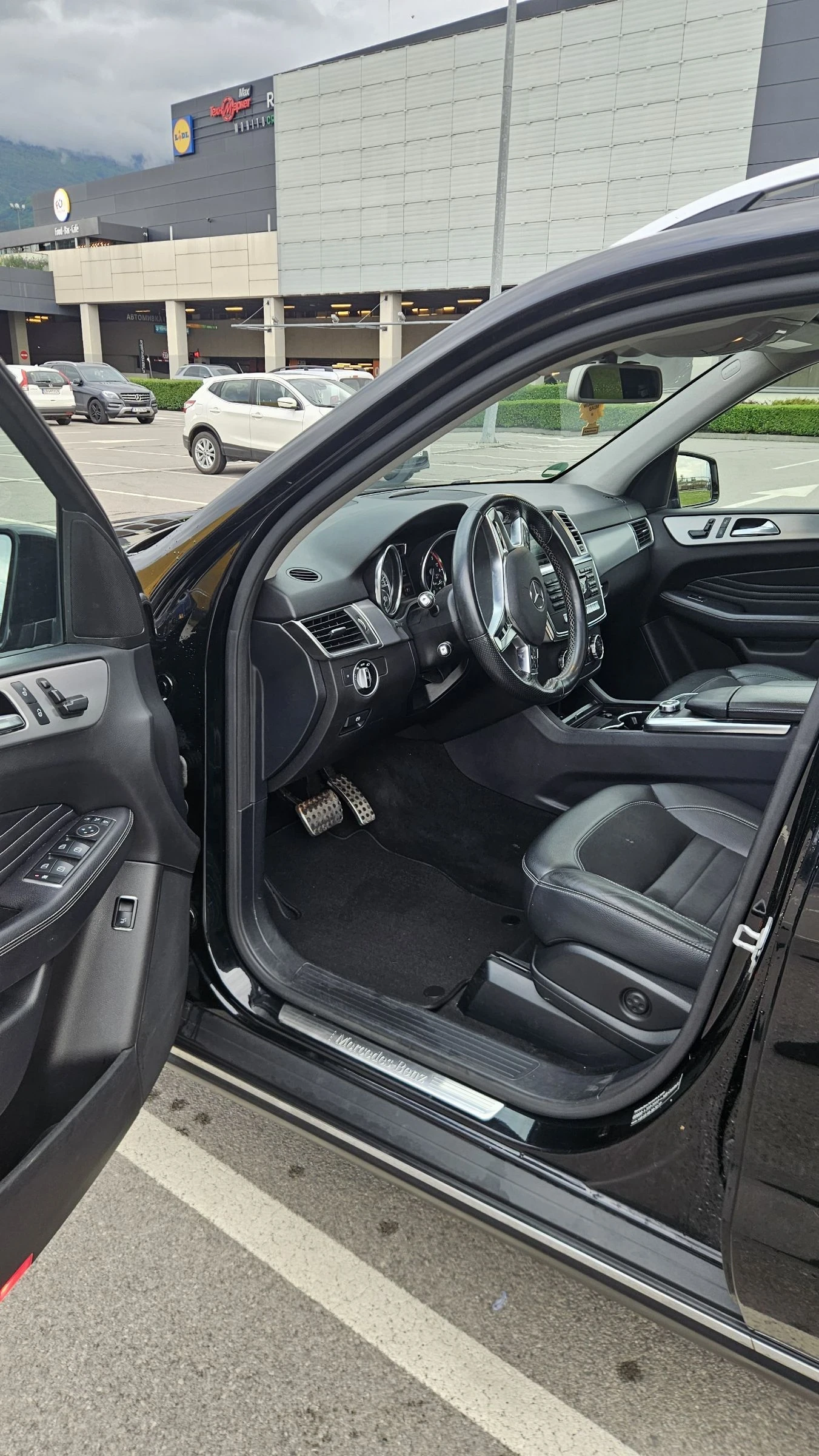Mercedes-Benz ML 350 350cdi bluetech , снимка 6 - Автомобили и джипове - 54789311