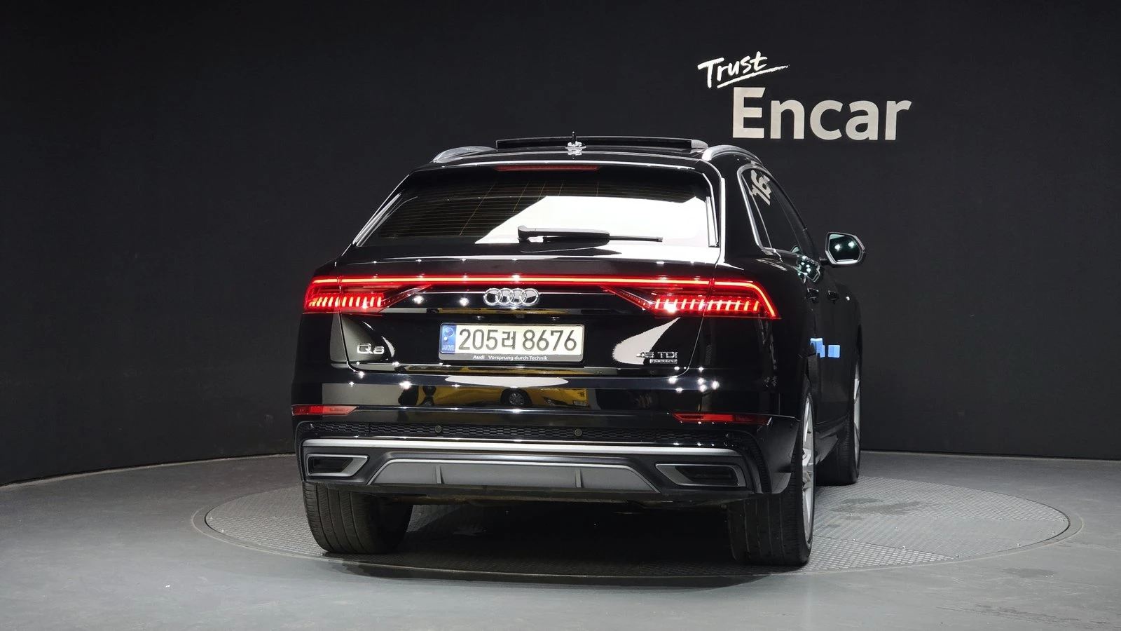 Audi Q8 45 TDI quattro* ���* HUD* 360* ������ ���� | Mobile.bg � ����������� 4