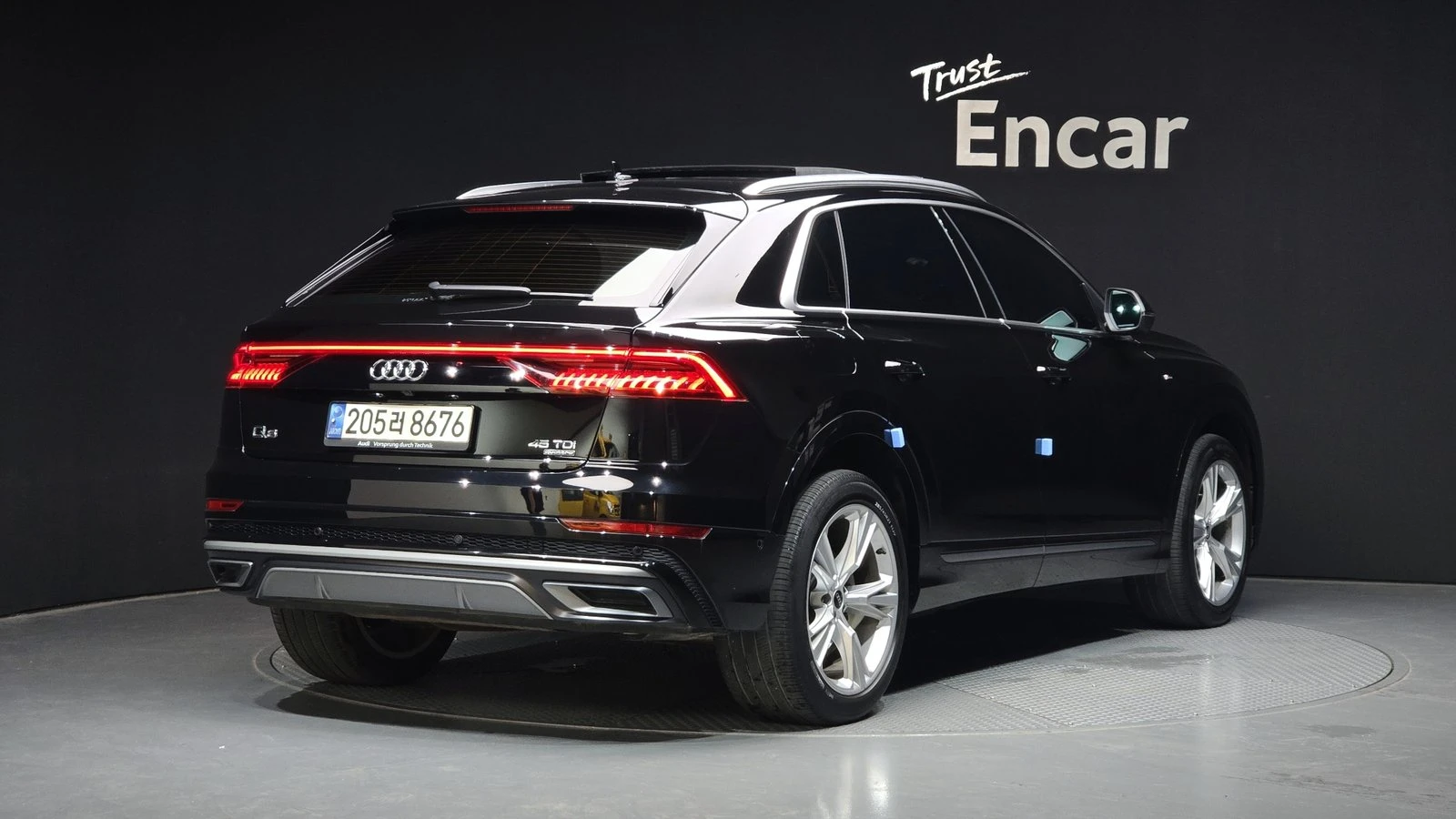 Audi Q8 45 TDI quattro* ���* HUD* 360* ������ ���� | Mobile.bg � ����������� 2