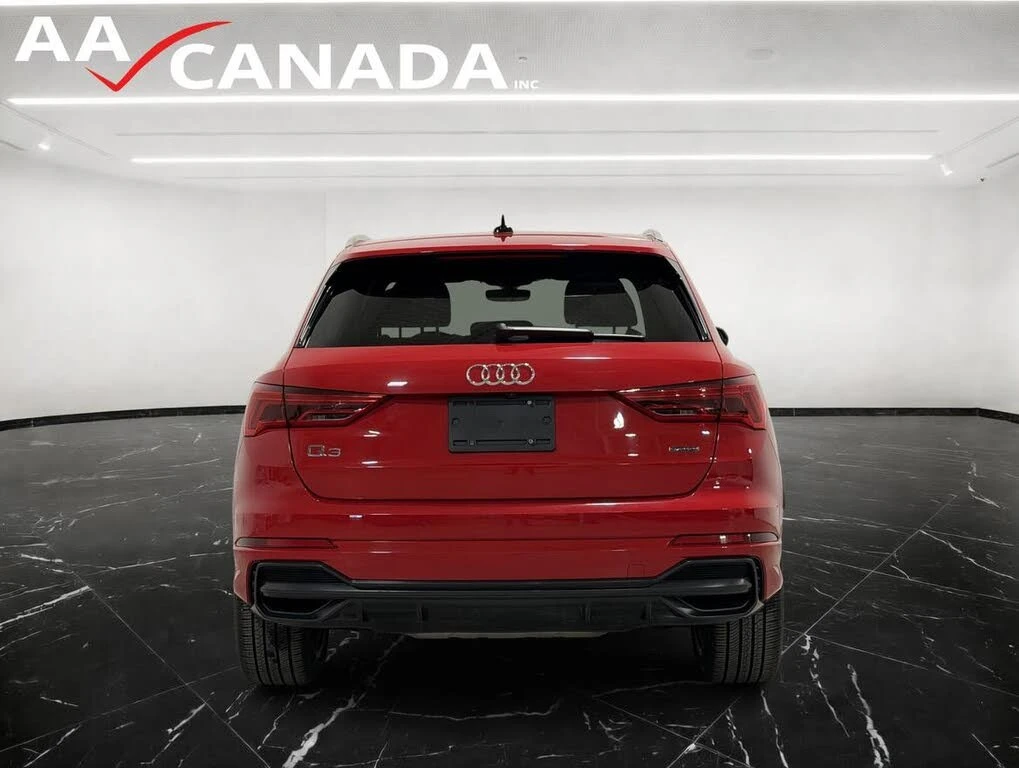 Audi Q3 * S-LINE * PANO * Автокредит * (Цена до България), снимка 5 - Автомобили и джипове - 55463315