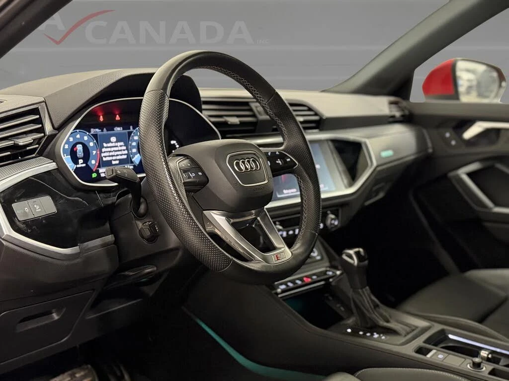Audi Q3 * S-LINE * PANO * Автокредит * (Цена до България), снимка 9 - Автомобили и джипове - 55463315