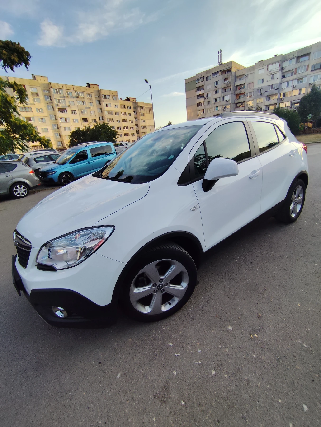 Opel Mokka, снимка 2 - Автомобили и джипове - 55905217