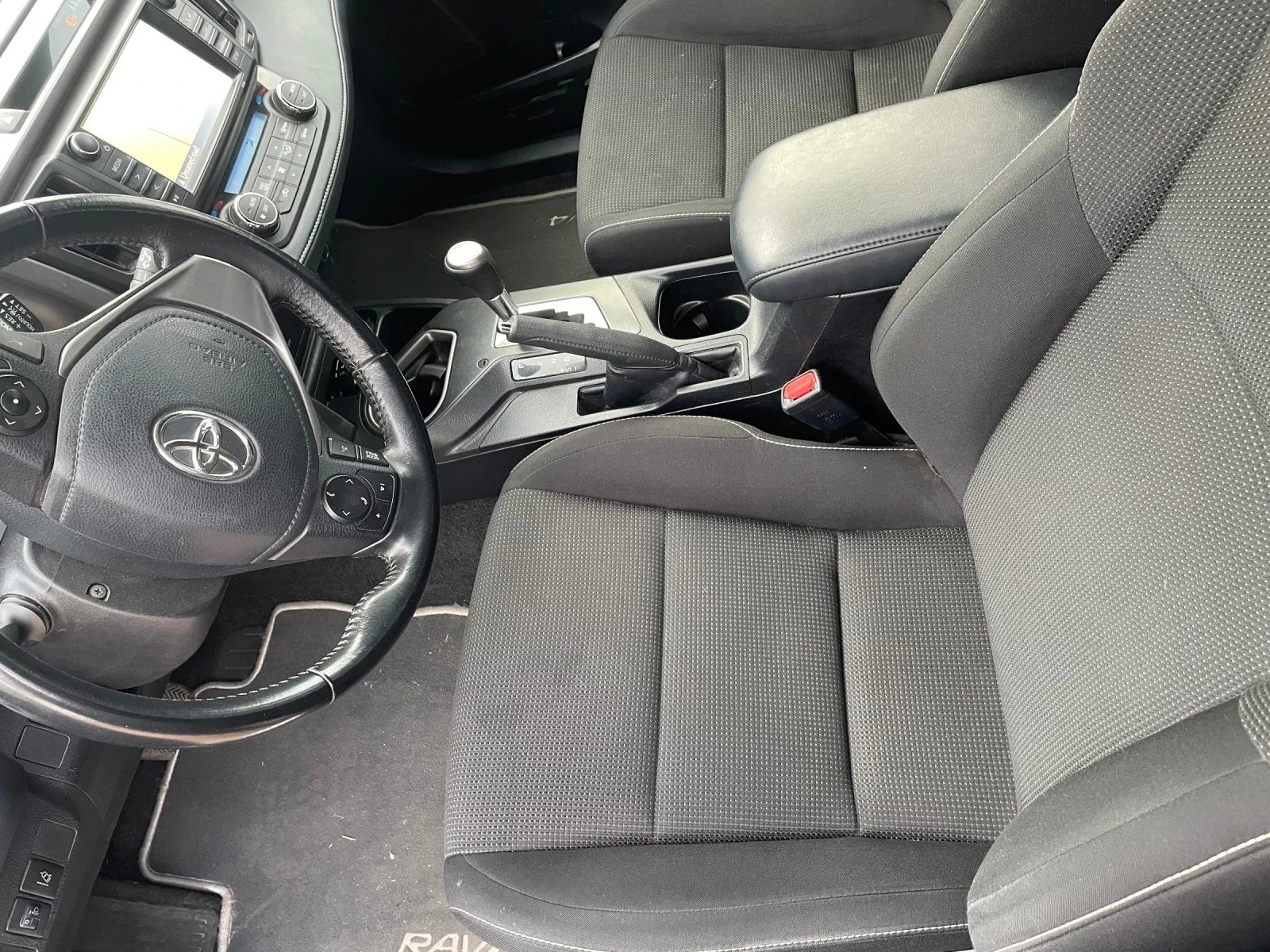 Toyota Rav4 2.5 Hybrid 4x4, снимка 5 - Автомобили и джипове - 56432945