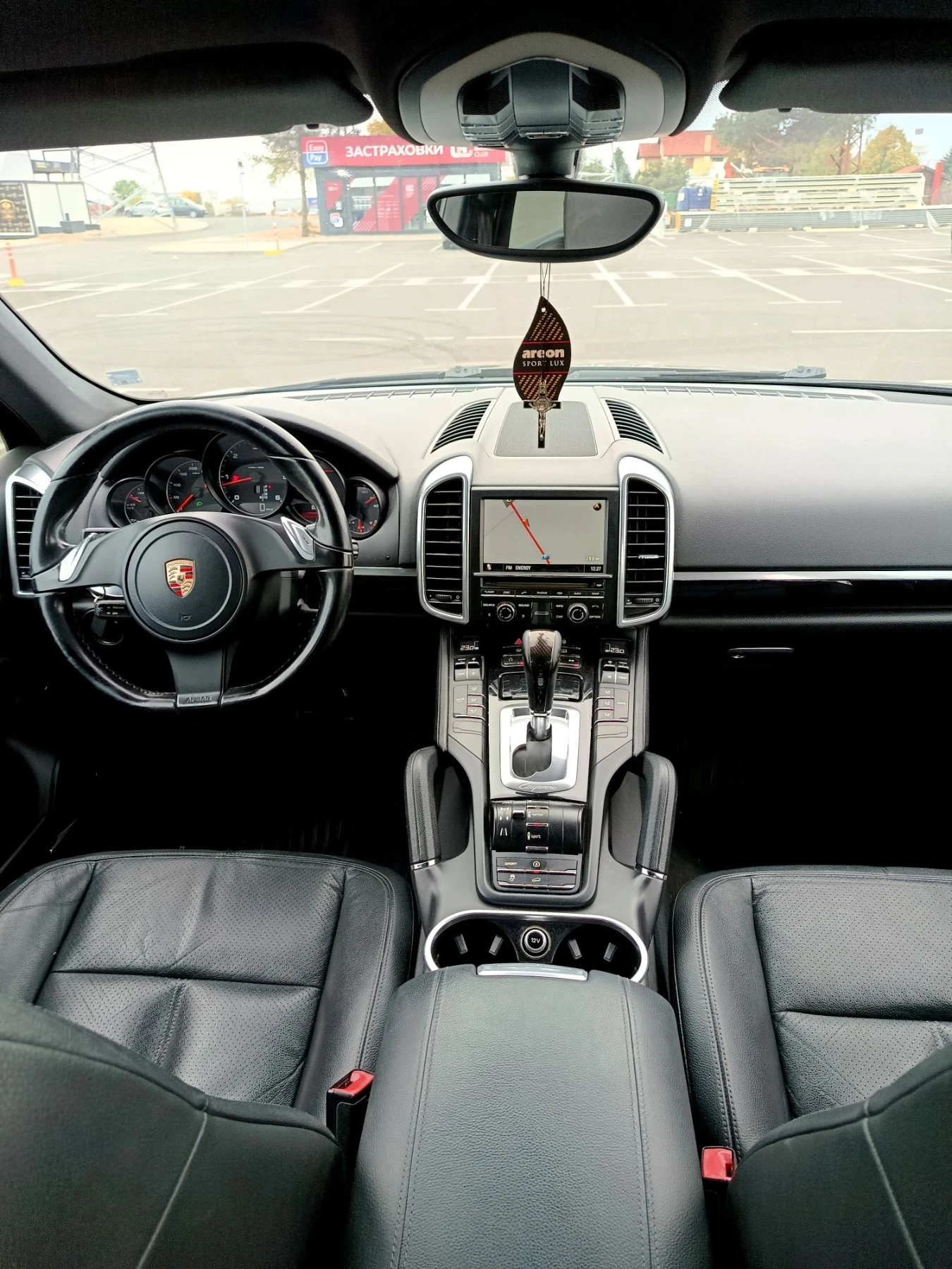 Porsche Cayenne, снимка 8 - Автомобили и джипове - 56460885
