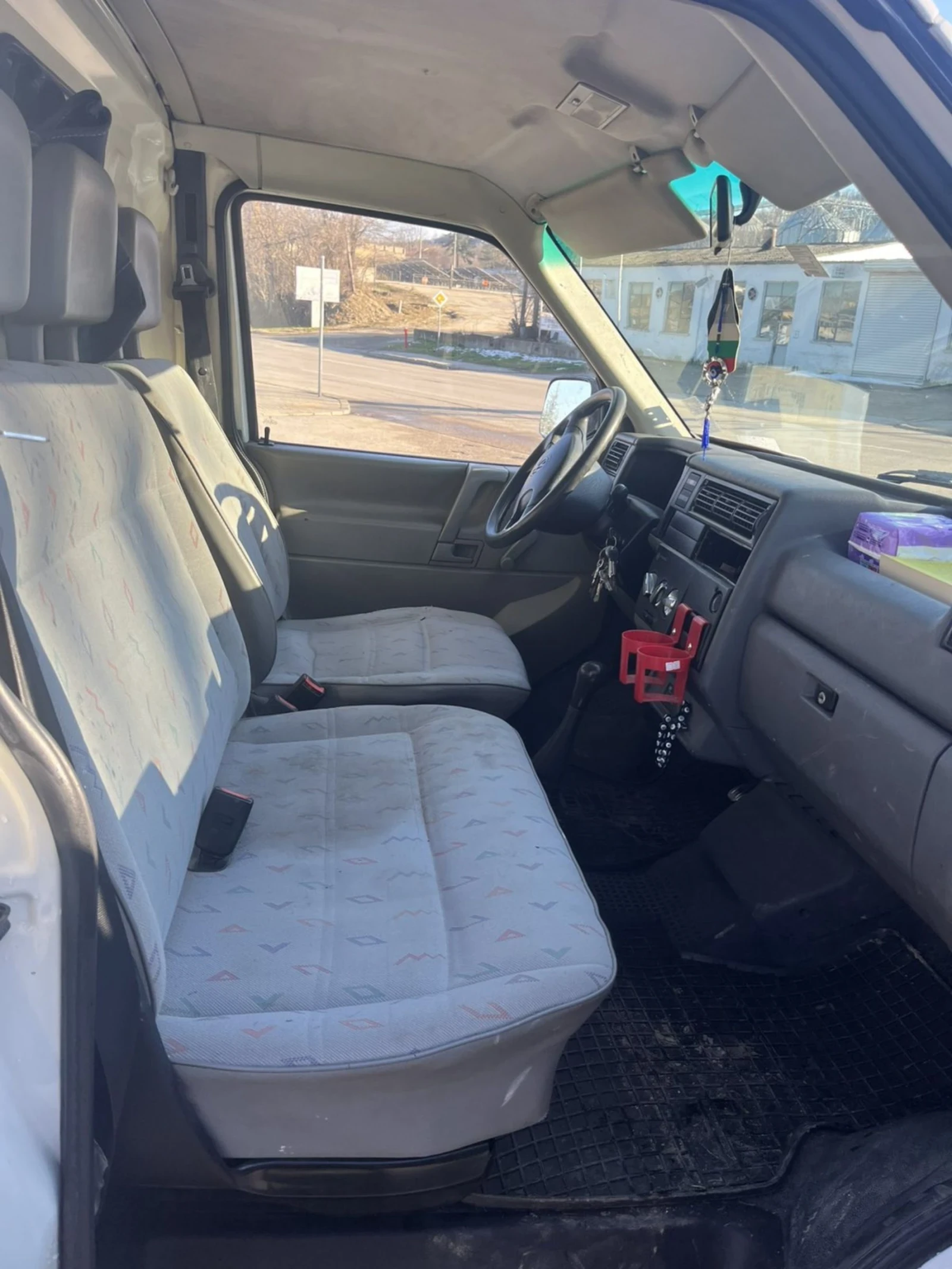 VW T4 2.4 чист дизел  - изображение 7